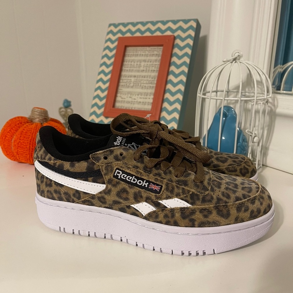 Reebok Club C Double Revenge Women’s Size 7, Brand New